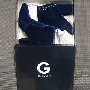 G by Guess Nueva